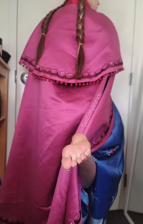 Anna (BeeBerryWendy) [Frozen] by BeeBerryWendy