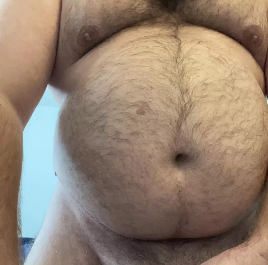 Bear with my pubes 🥵 posted by eyesup305