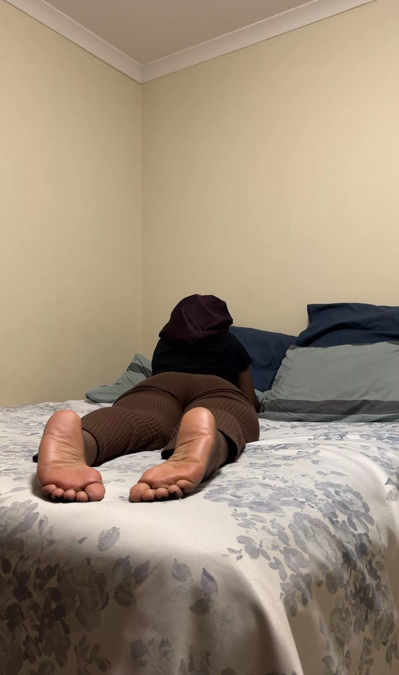 Birthday girl posted by Chocfeet_