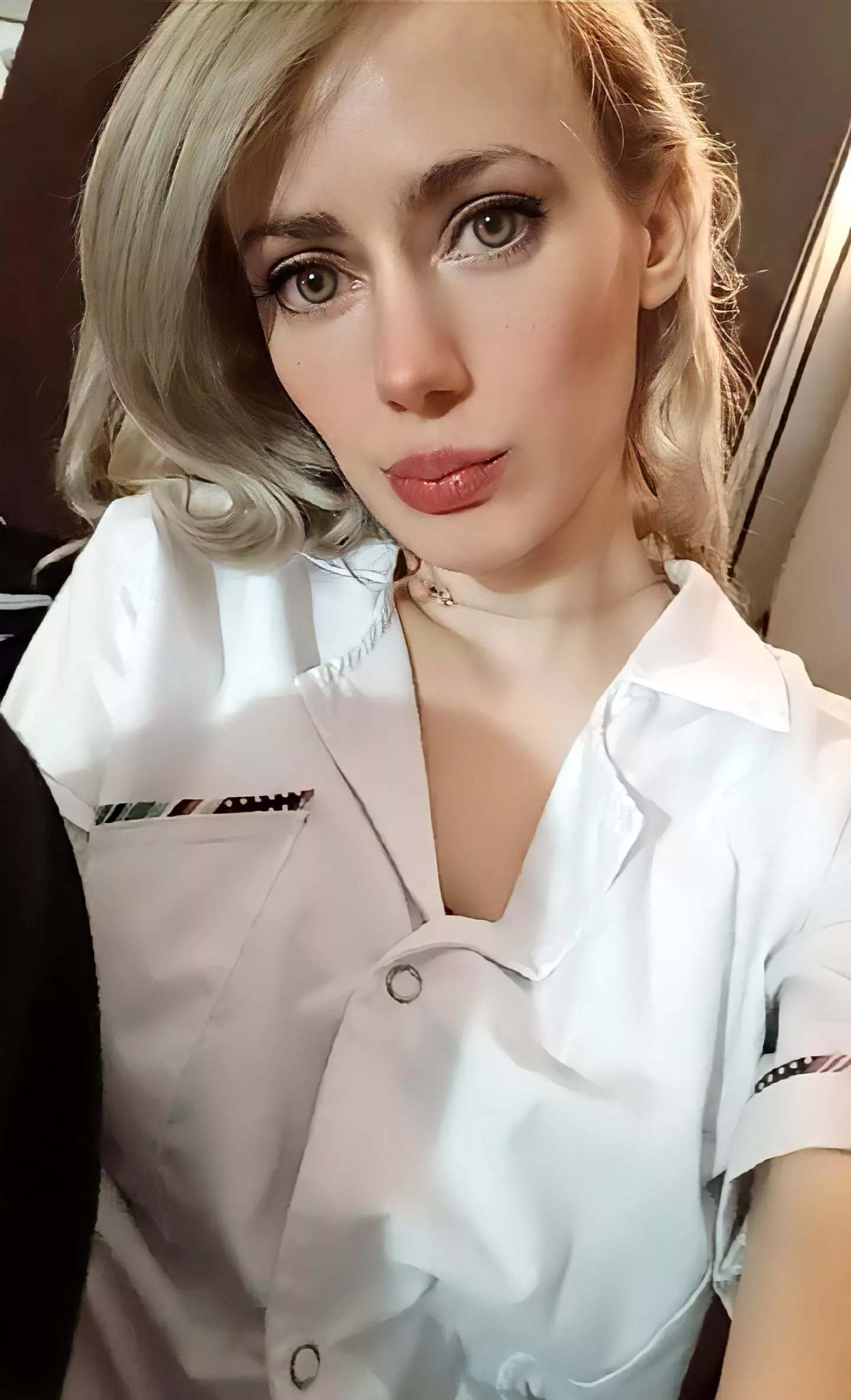 Bored 👩🏼‍⚕️ posted by kitana9