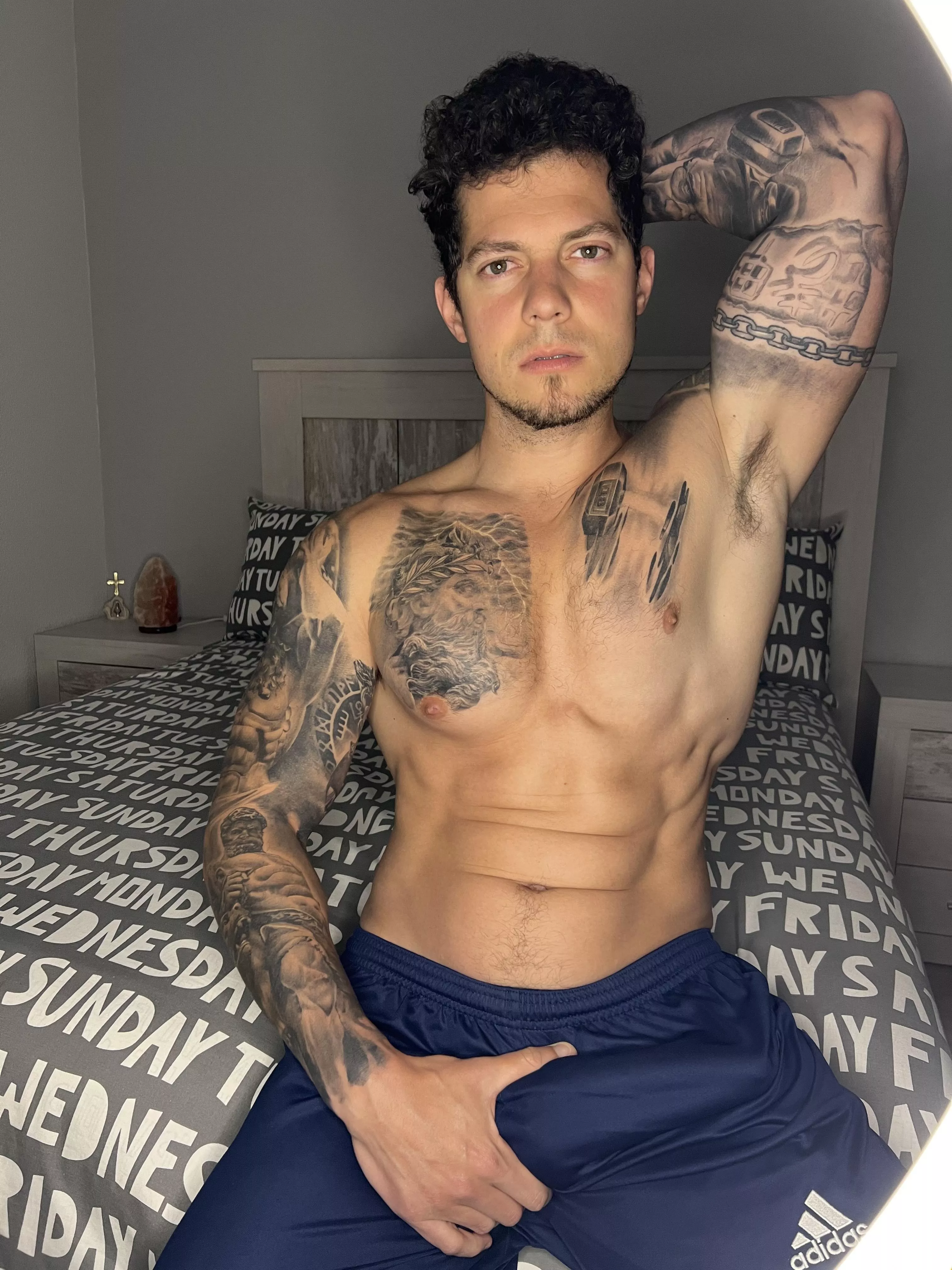Bulge or armpit? posted by BoygymOf