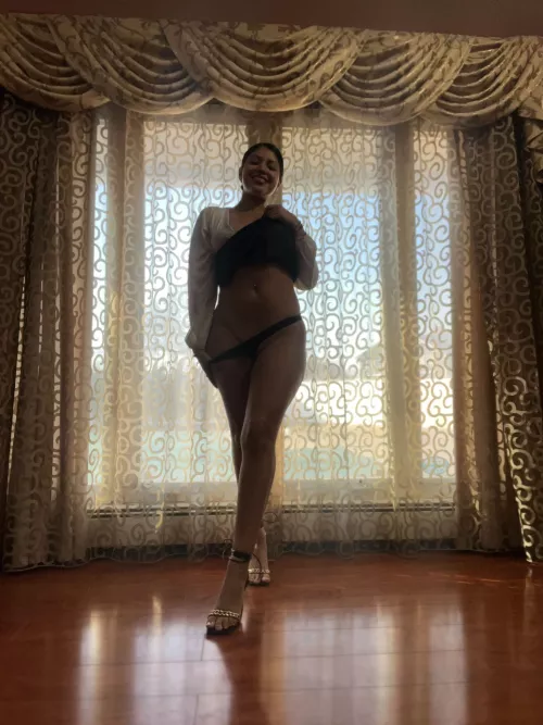 Come here and enjoy fucking my sexy body by sprybondage64