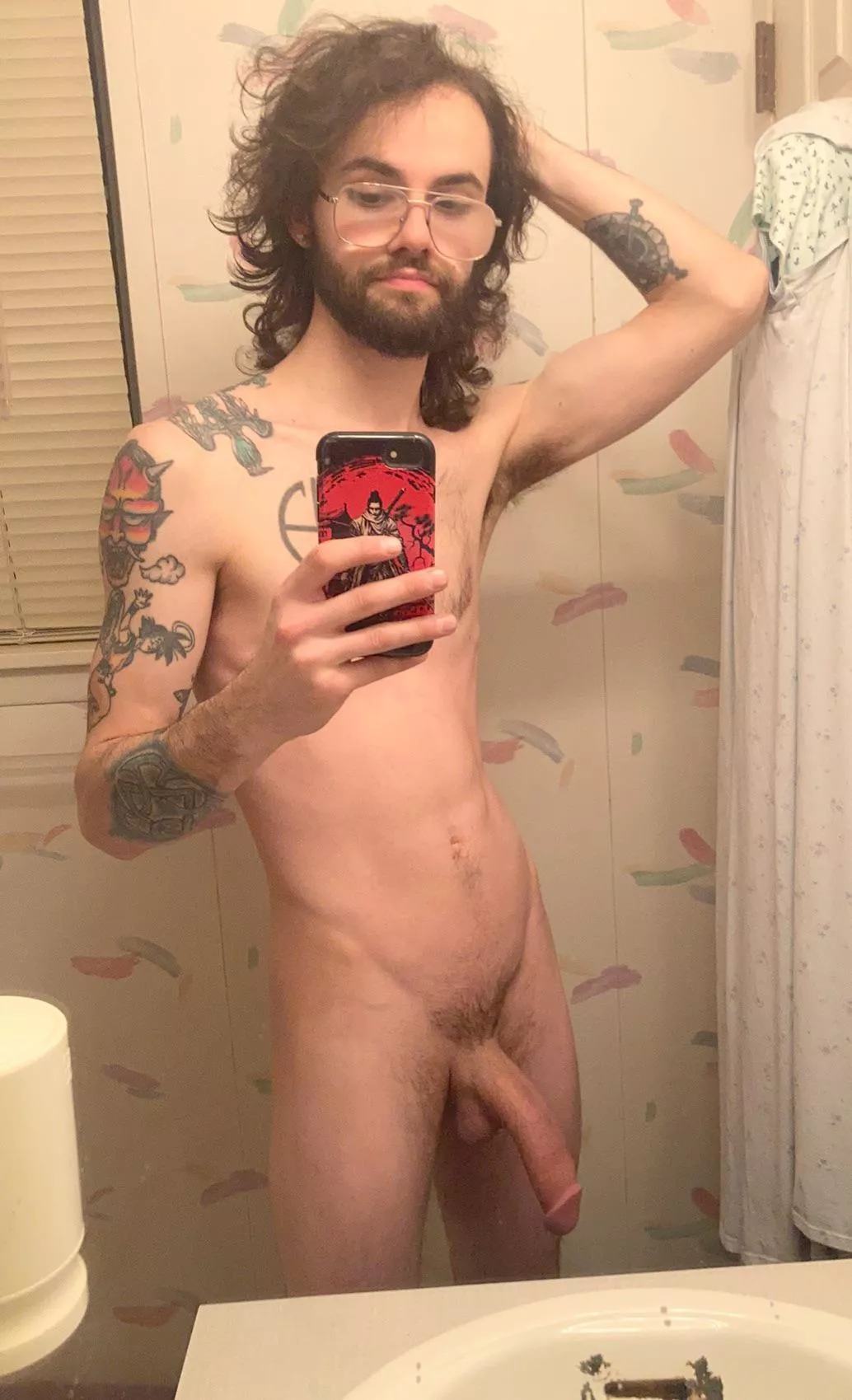 Enjoy 7” 🖤 posted by Ironfist94