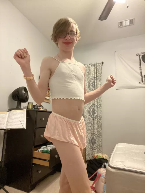 First post! Hallo! <3 by DertHorsBoi