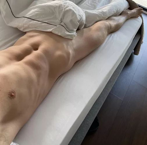 Good night or good morning, wherever you are :) by Gingreyyy