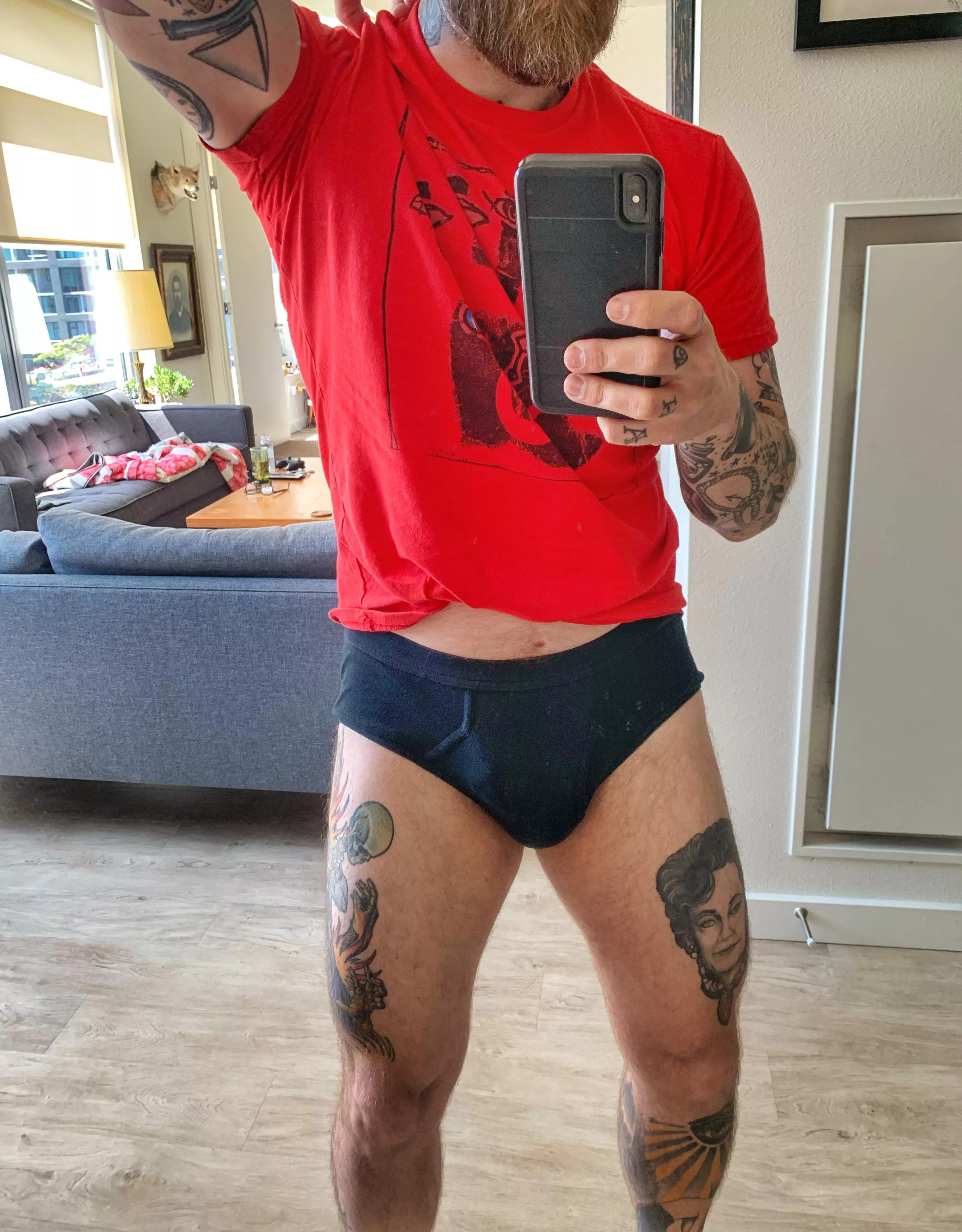 Gotta love briefs 😉 posted by deepandarkblueocean