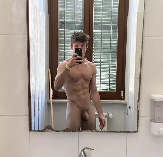 Happy Monday by froozenpaper