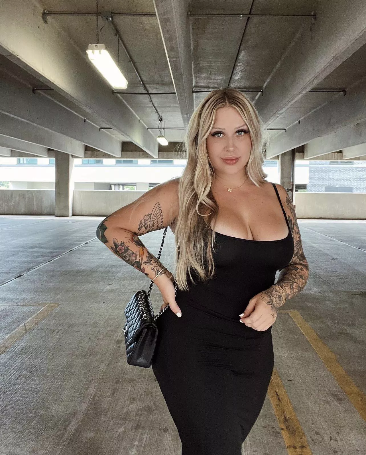 Happy Monday ☀️ posted by achance_30