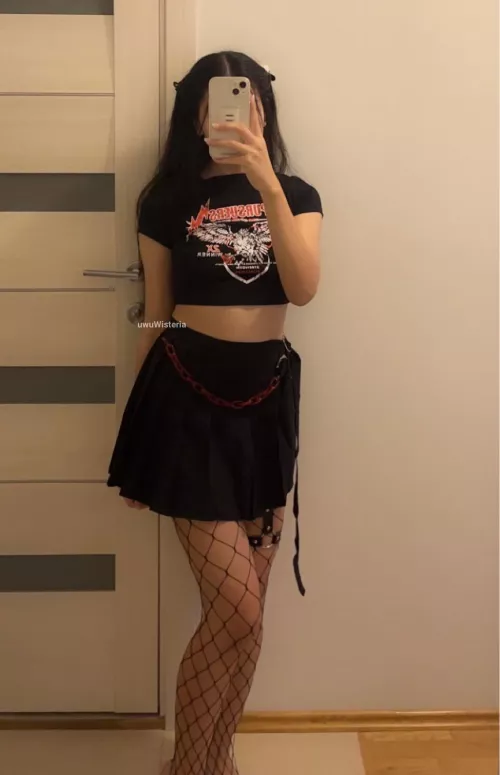 hi hi :3 by uwuWisteria