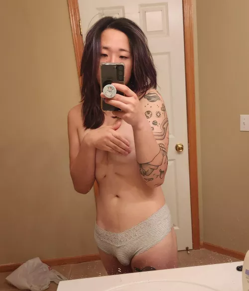 Hope my bulge isn't too small😖😖 by ghosty-40hands