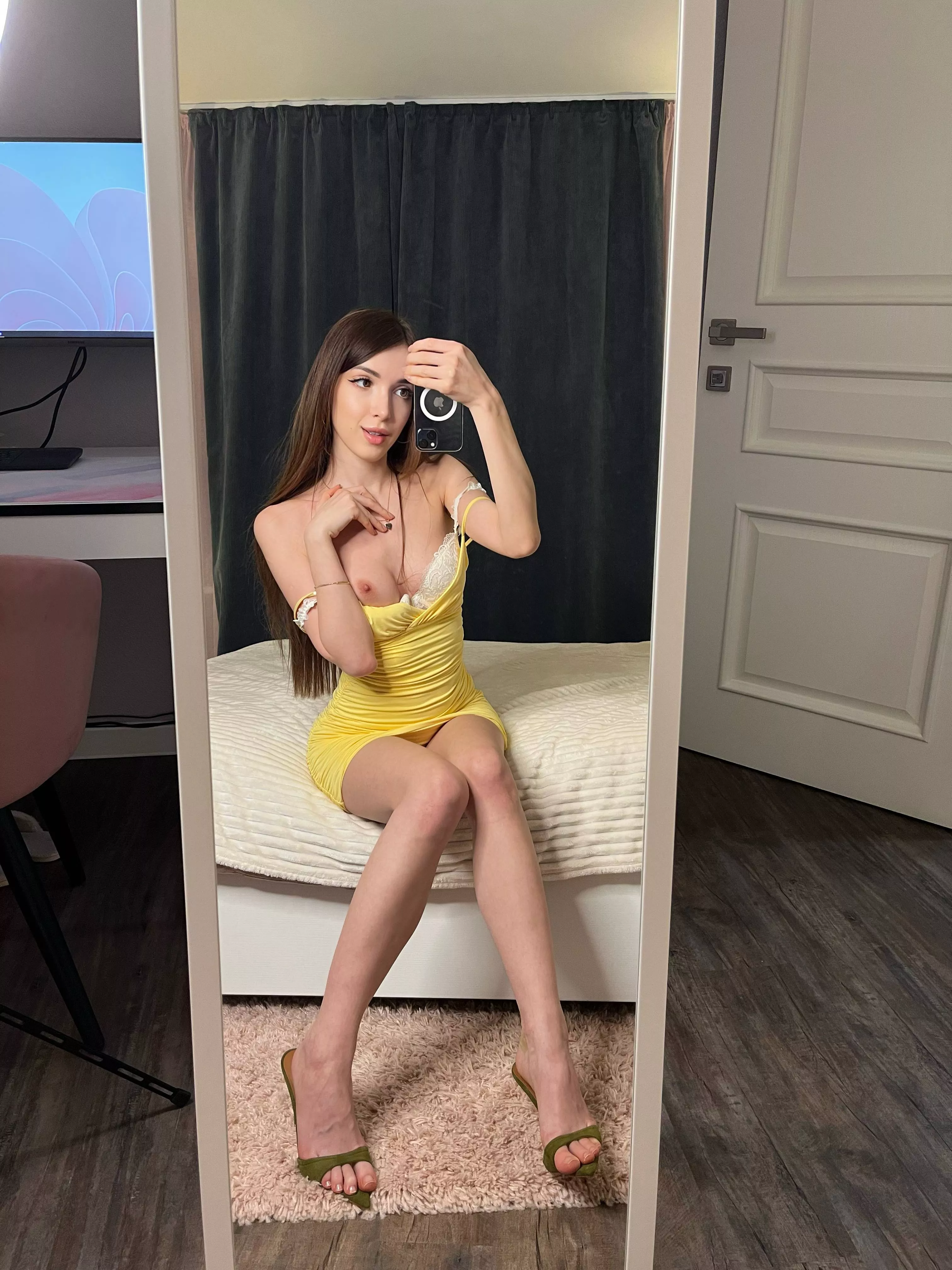 Hope you enjoy my dress for our date! posted by VioletsBlossom