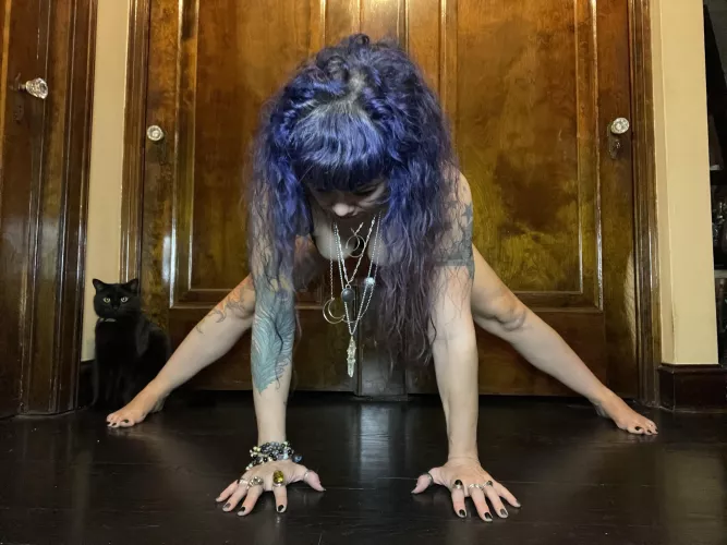 How’s my form? by Blue_Minxxxx