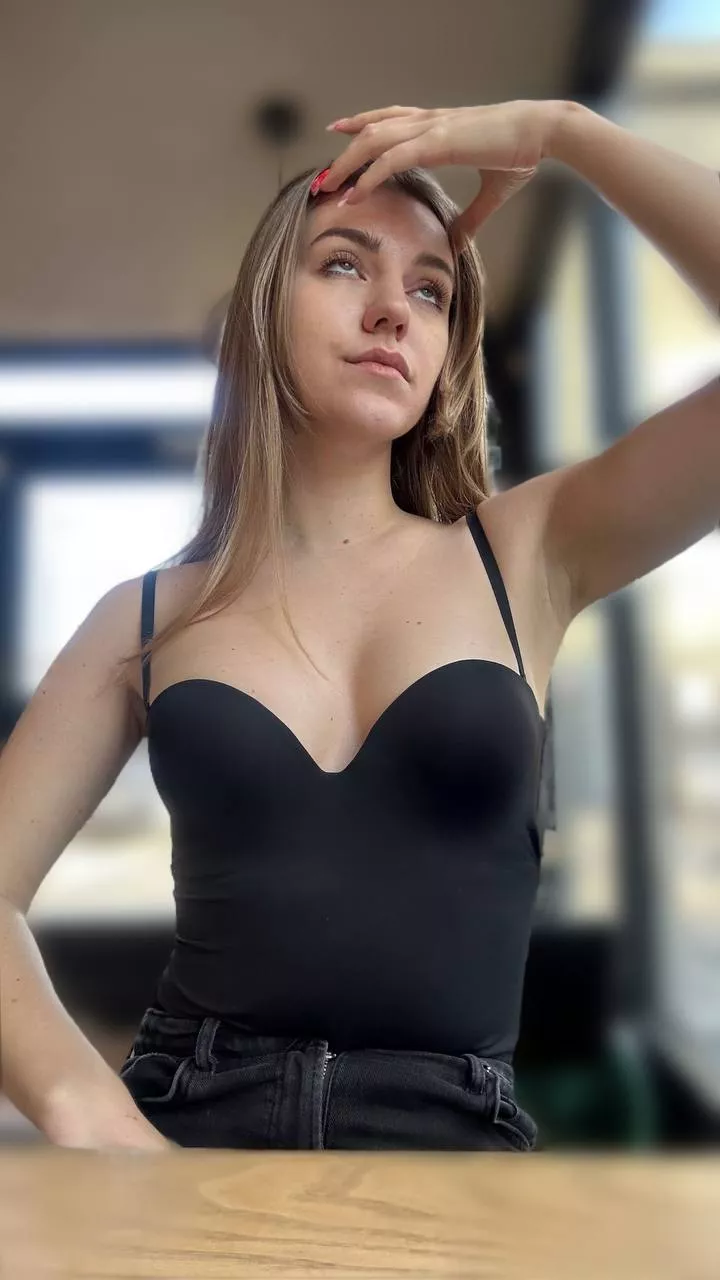 I love the smell of spring, and you love the smell of my armpits posted by strungdelorme