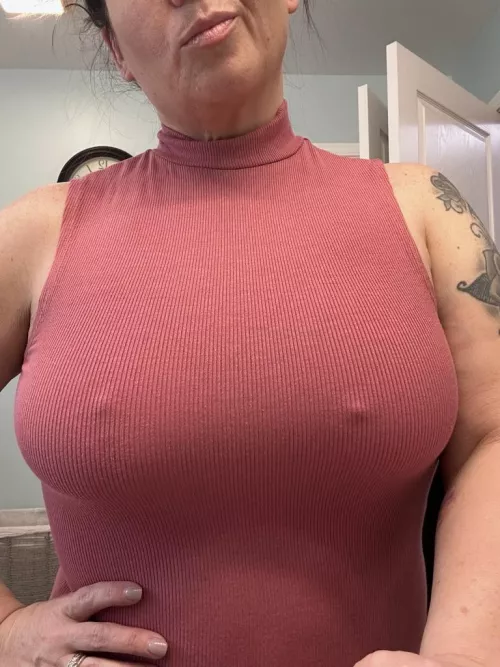 Is it cold in here, or is it just me? 😆 by Couple_nxtdoor