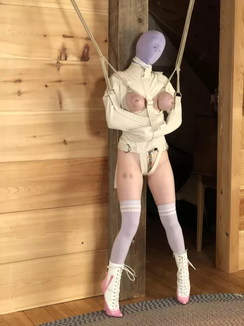 Kinky little [f]uckdoll hung up in storage. by painslut-alice