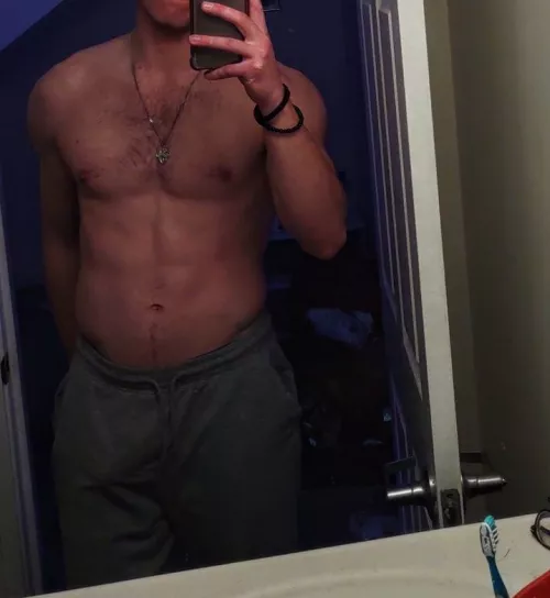 Ladies feel free to tell me what you think ;) by Expensive-Turnip3006