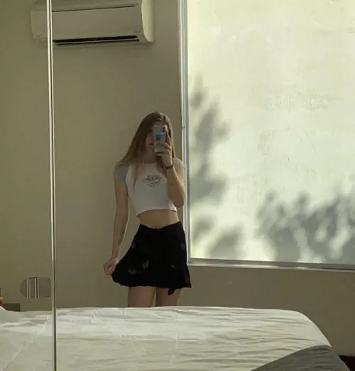 Liking this new wig a lot lol by mogisahoax74