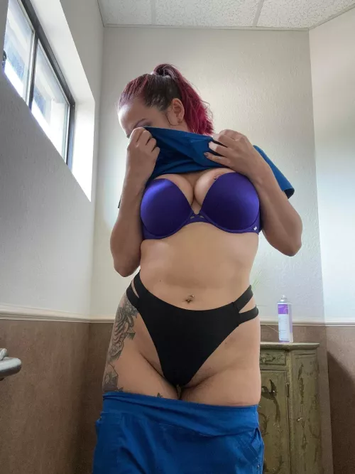 My patients would die to see under my scrubs! by toraodyne