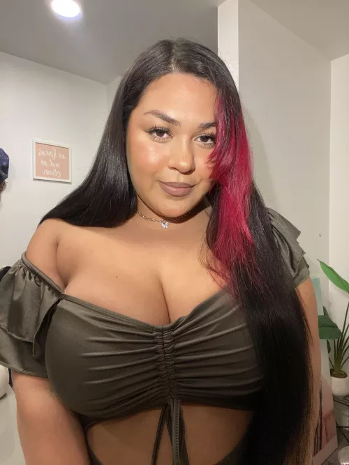 need somebody to take me out in this dress fr! by servequeenv