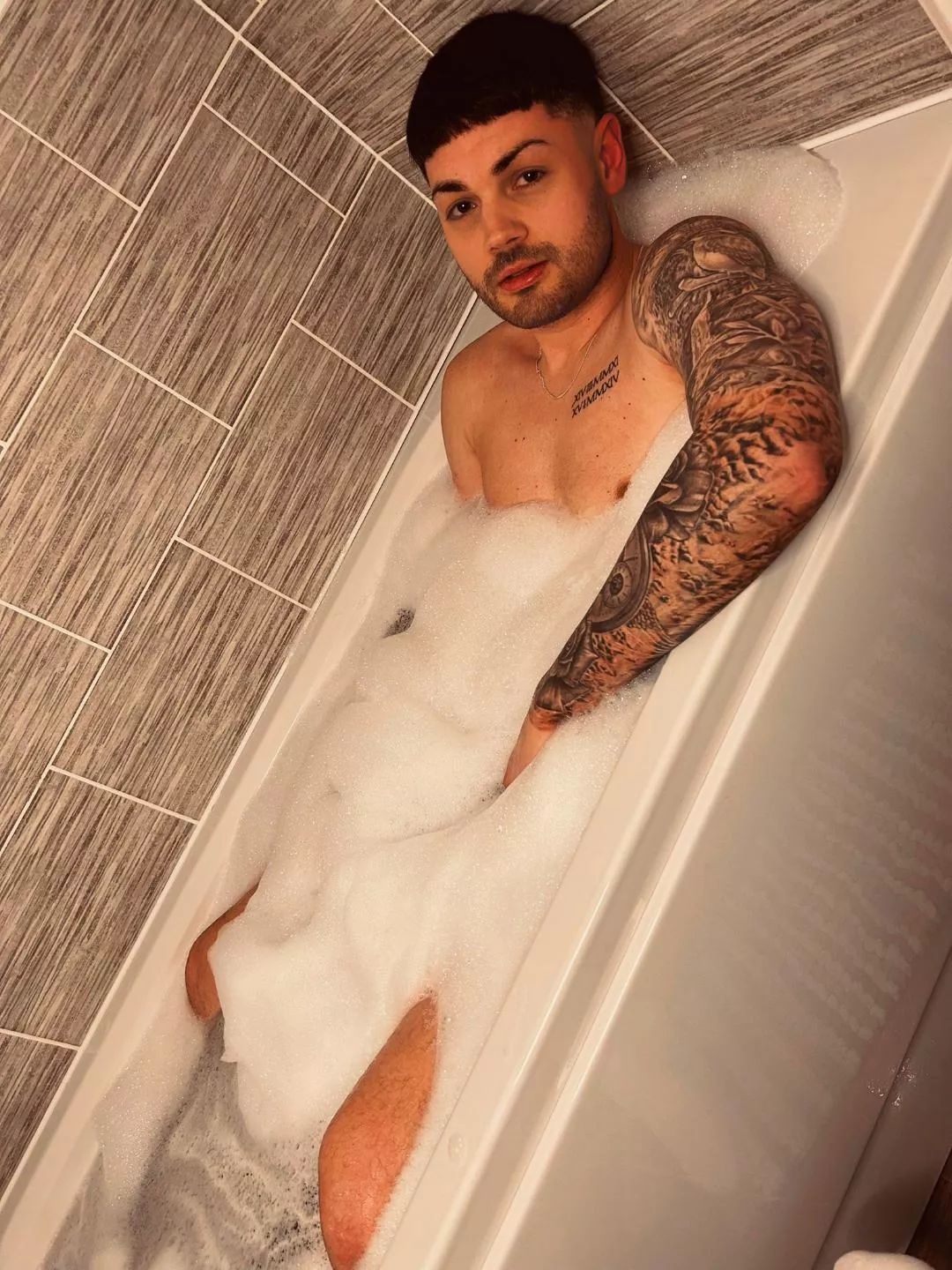 Put your hand in there man and feel my cock ;) posted by Welsh_Chad