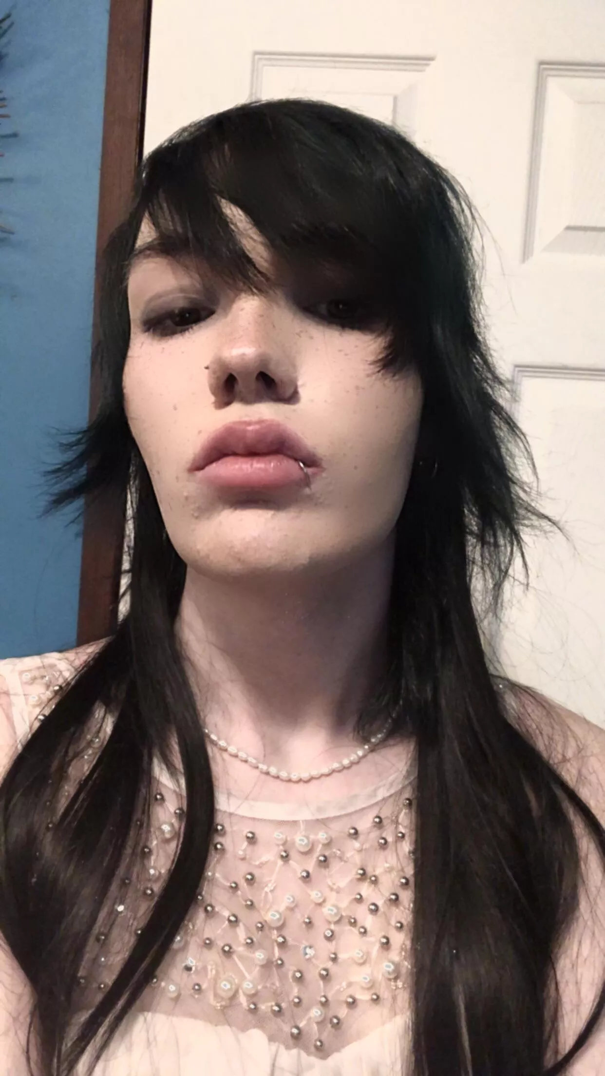 say im cute? 🥺 posted by n1n4n