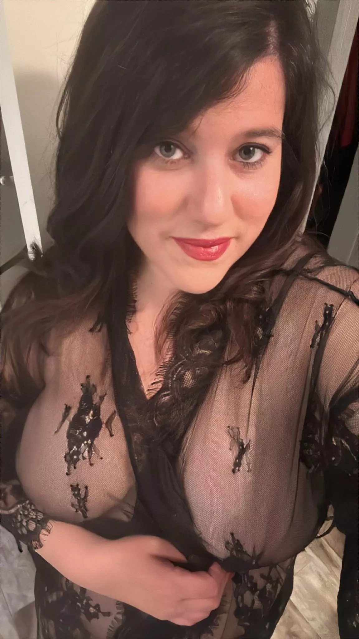 This hotwife has some fun ! posted by PaHotWife99