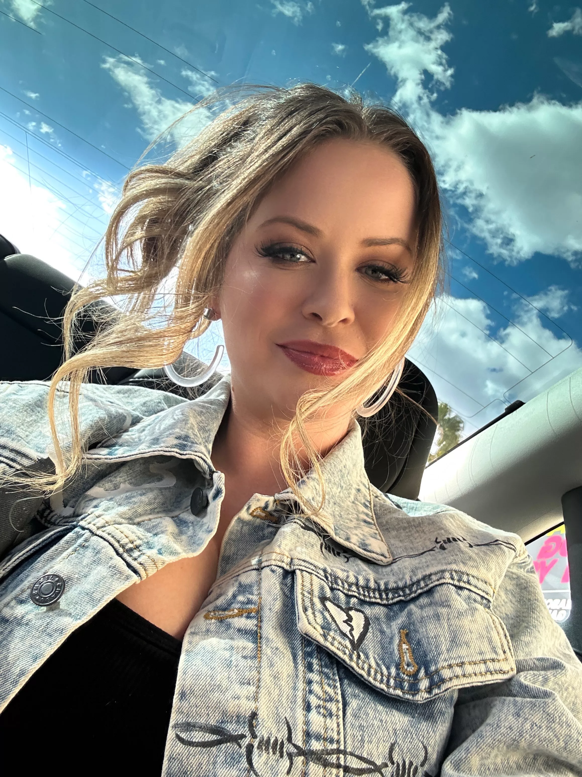 Twitter. 04-16-2023 posted by carl6236