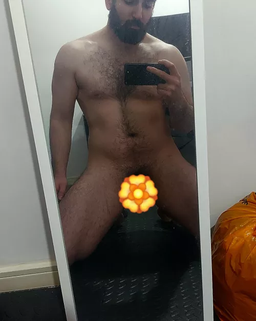 Well-Built by TheDarkDesires_