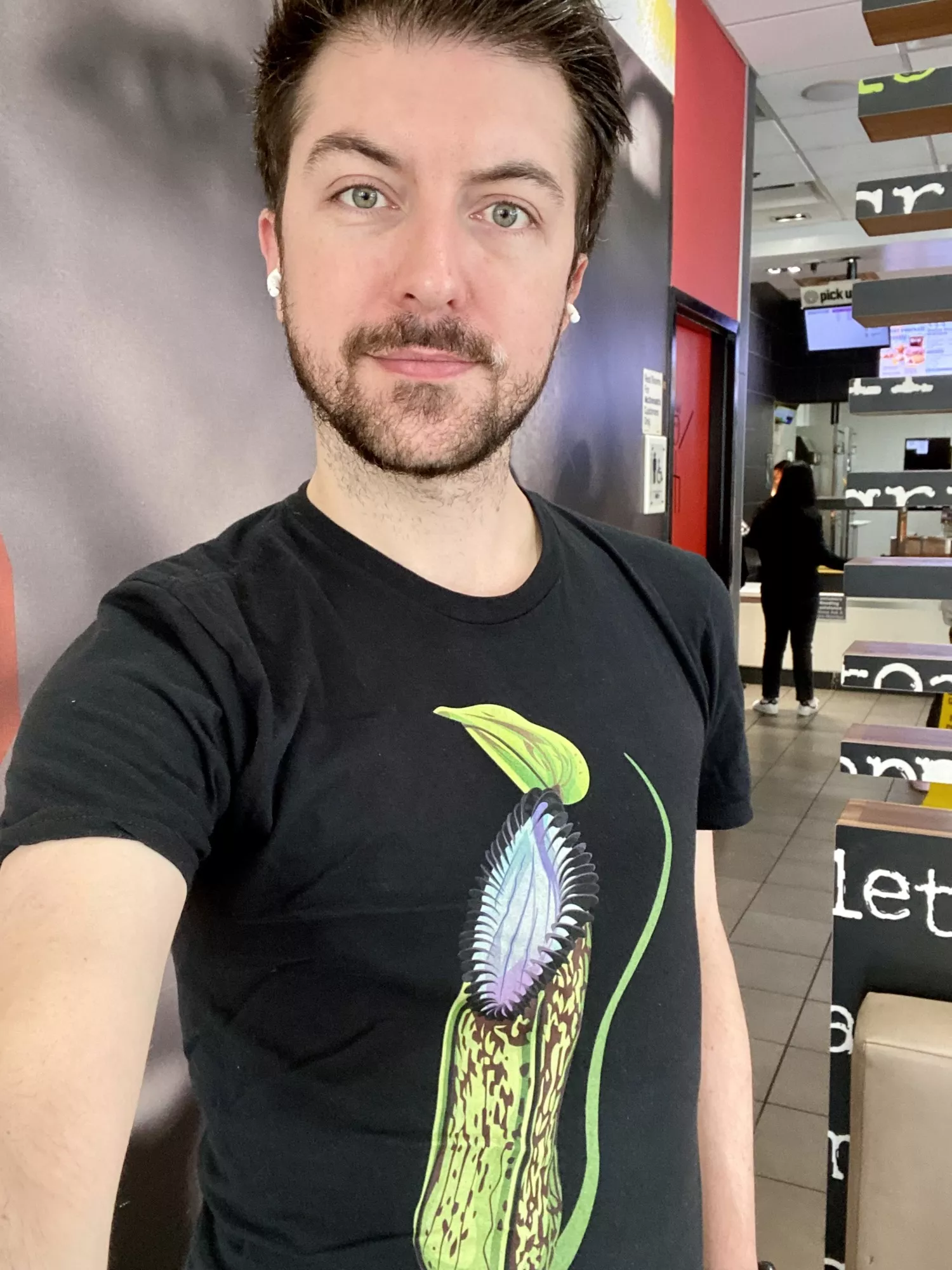 Went to a rare plant pop up show posted by knoxelf