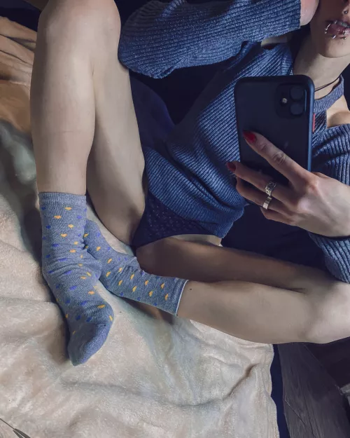 Will you sniff my socks first? by lovely_cherryyy