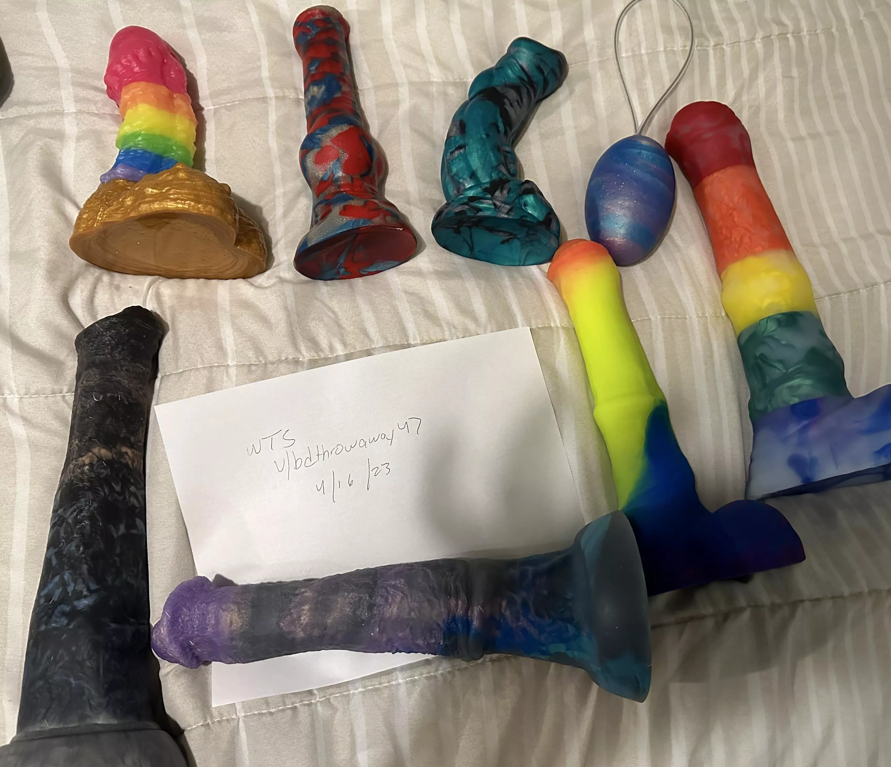 WTS 8 Toys, Bad Dragon, Exotic Erotics, Twin Tail posted by bdthrowaway47