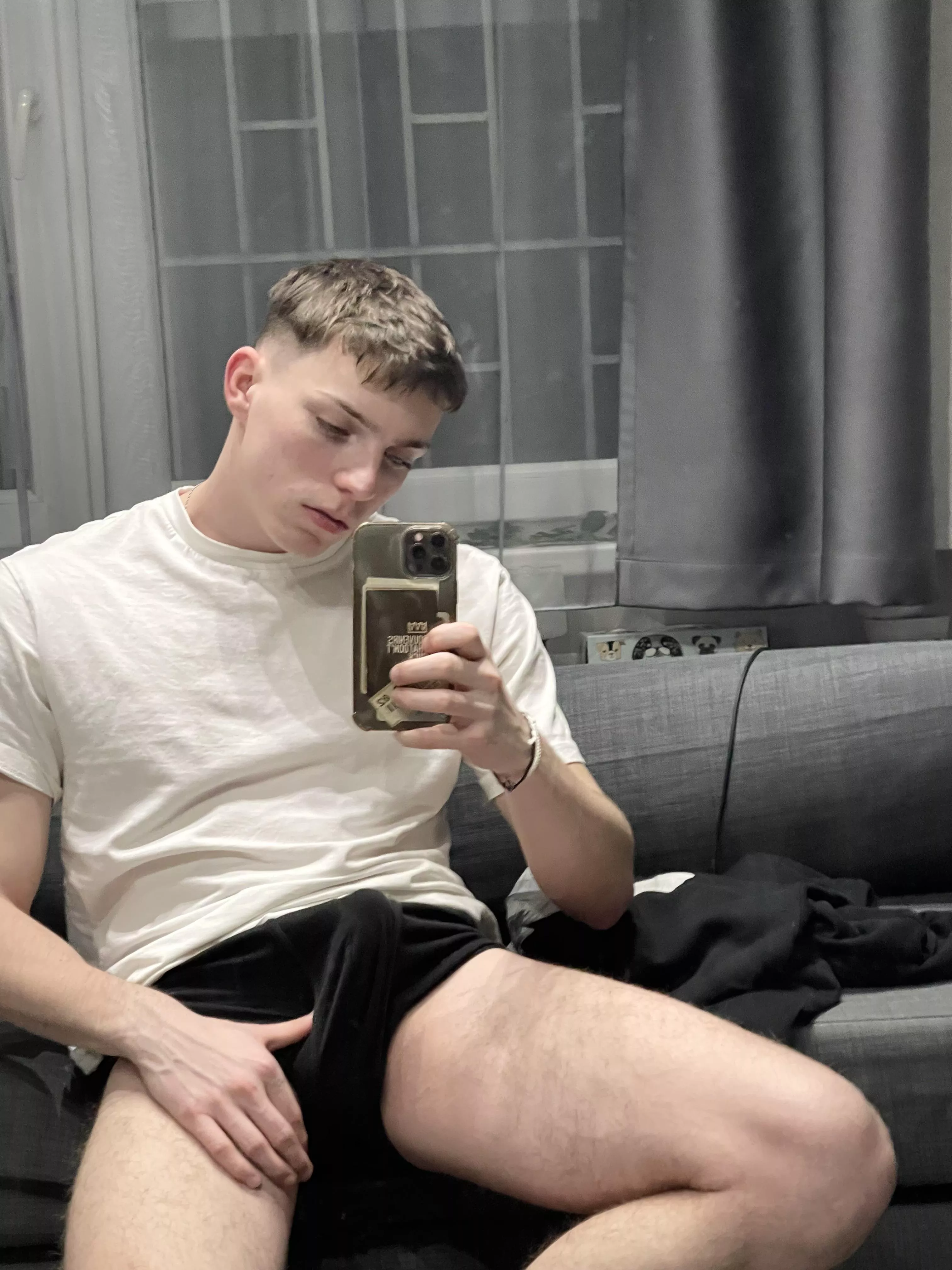 [19] @kolozsi_tomi what do u wanna do? gimme some spicy idea posted by OppositeWin3310