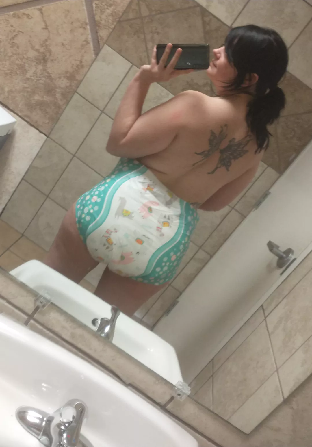 28f daddy made sure I was padded for laundry day posted by princesspoppyco94