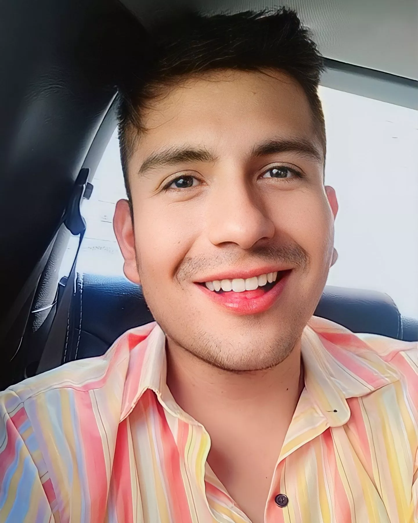 (30) am i a boyfriend material? 🥴🙈 posted by RickSmiler2021