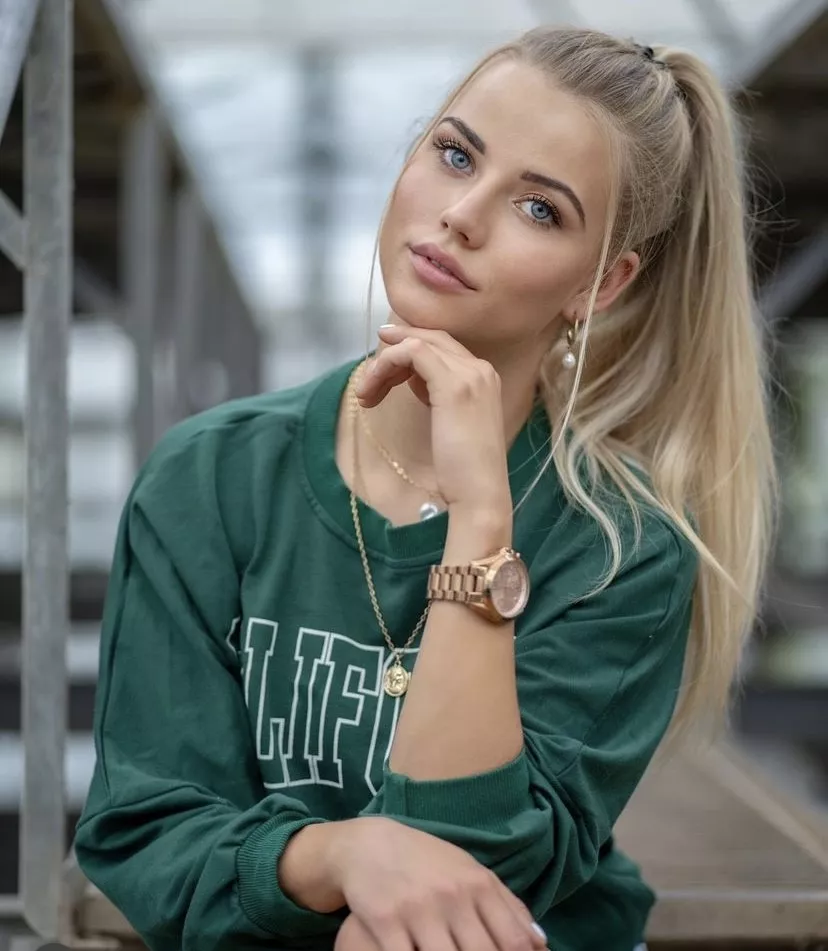 Alina Shirina posted by ThisActuator3213