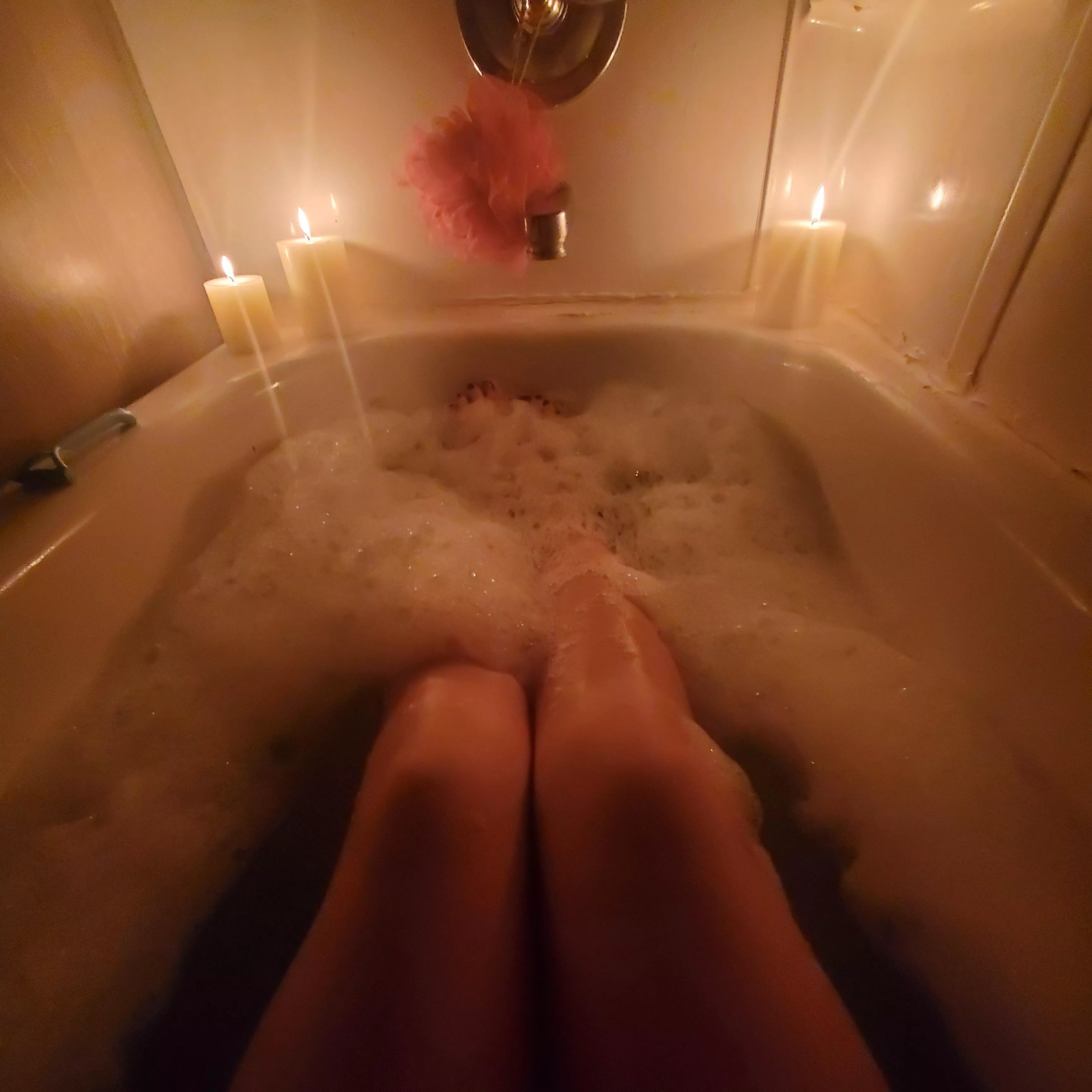 Bath time posted by Catgirl616