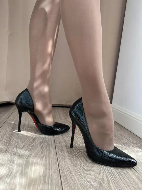 Black color is my favourite by Specialist-Fill-8013