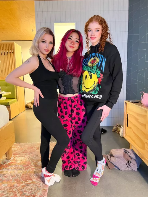 detailed responses are better. 👀 by ApricotBruises