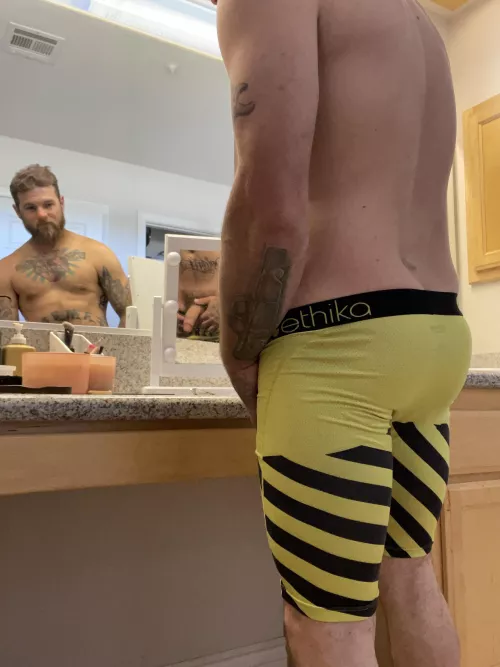 Everywhere you look… by KRAM_909