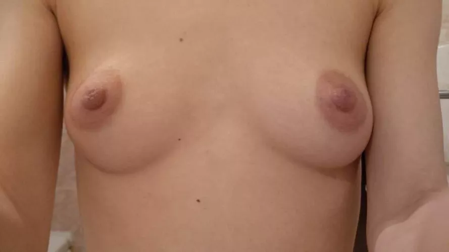 F22,49 kg, 161 cm by Lollatre1