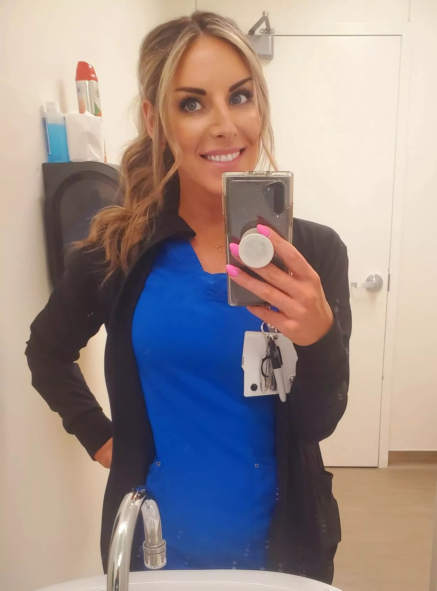 F30- Recently single and new here! Am i cute? posted by Future-Highlight3766