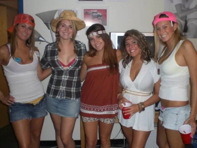 Halloween hoes by Totallyfun719