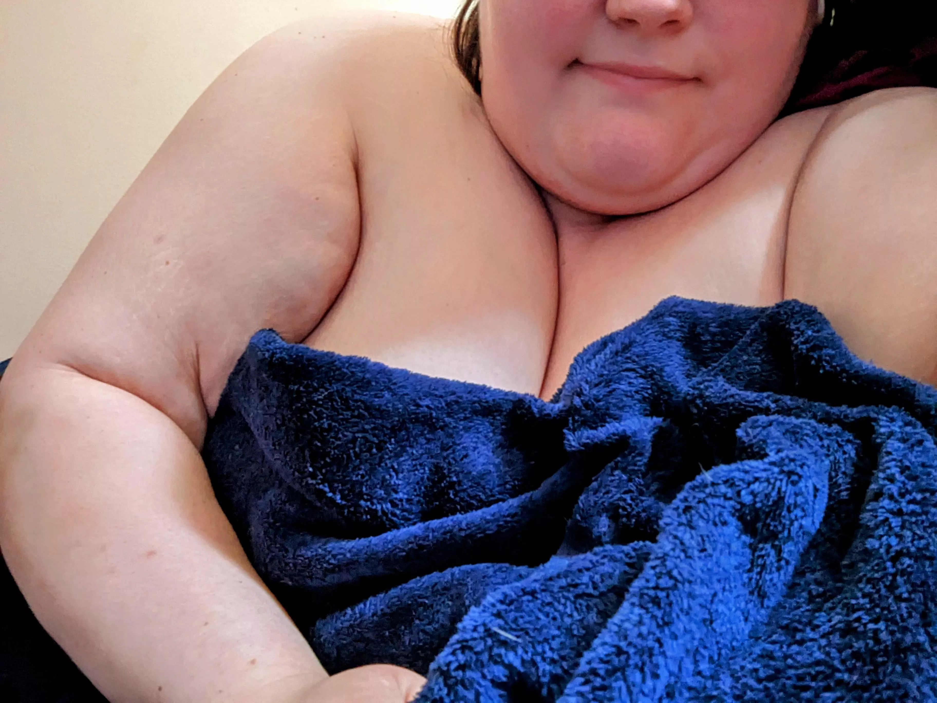 Hello everyone posted by sweetbbwseller