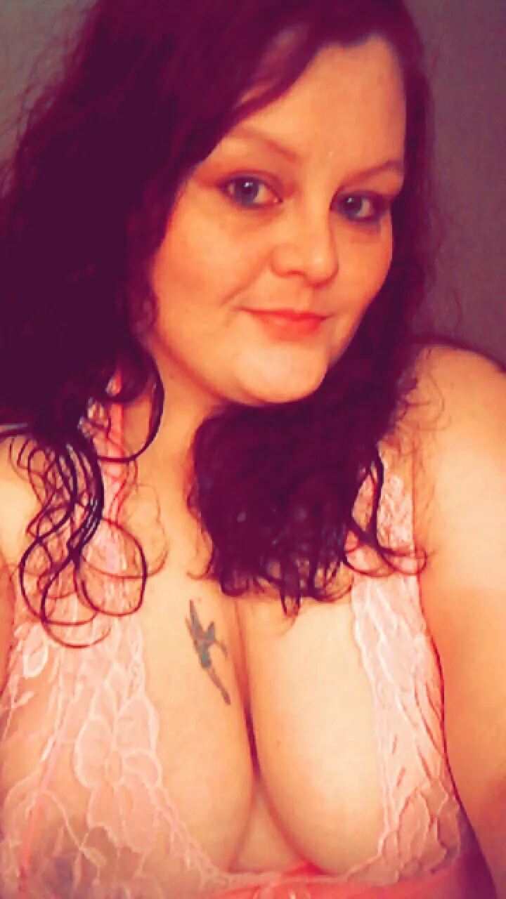 hi babes😈💋 posted by JennaFlowersbbw