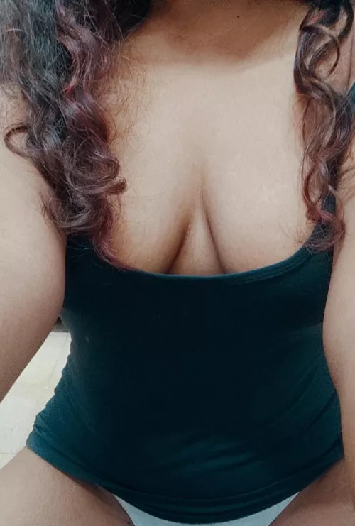 Hi y'all, my first post here :) by WrongdoerDowntown4