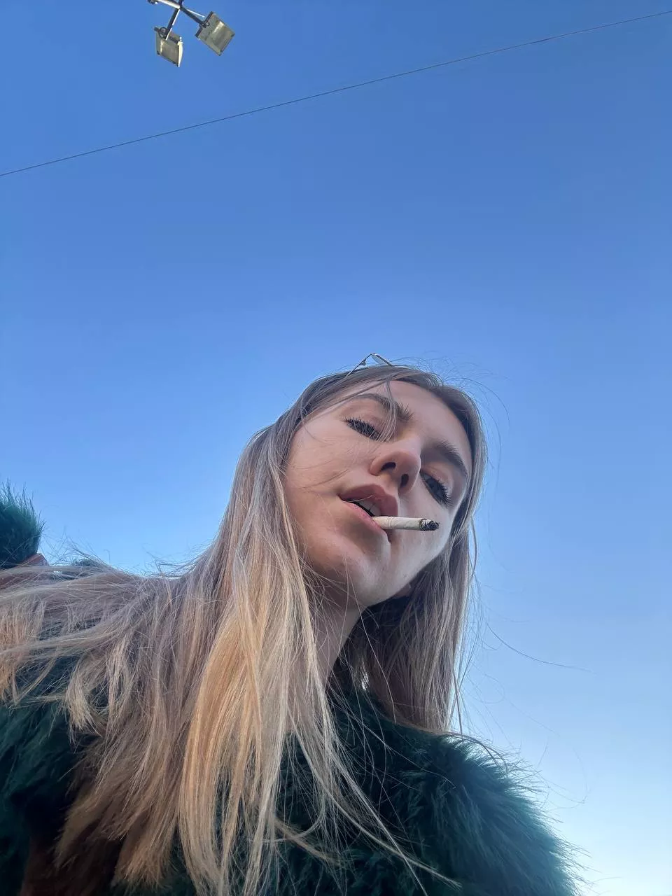 I am the sexiest smoker posted by strungdelorme