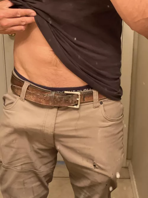 I can’t be on Reddit at work smh by idkkimhorny