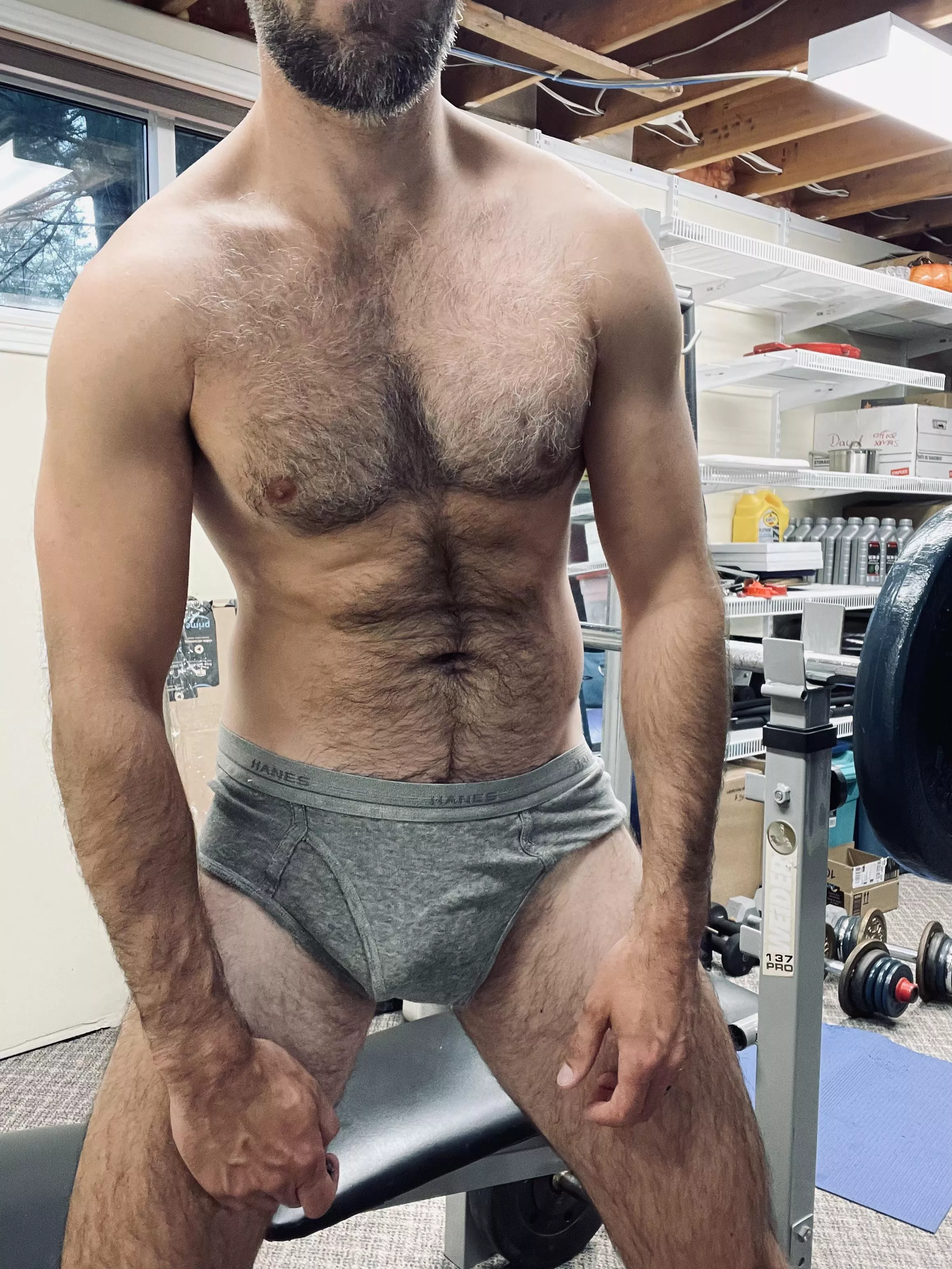 I wonder if someone would be willing to cuddle in bed. posted by Flashy-Usual-7228