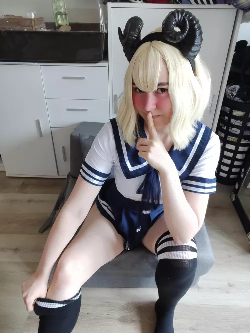 It can be our little secret by TheaHyde