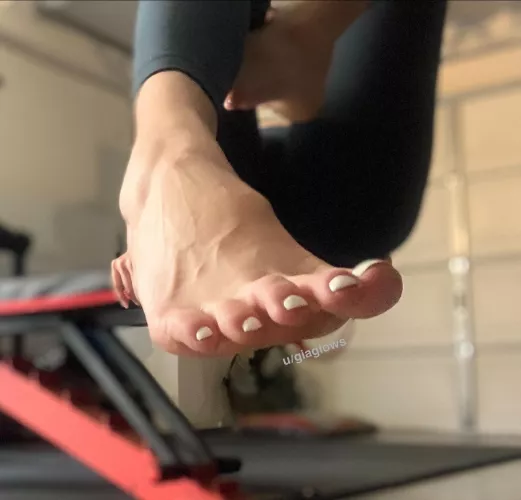 Kiss me! by giaglows1990